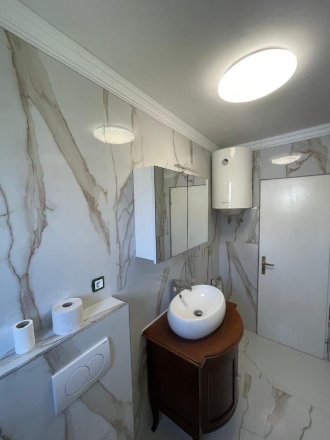 Apartament Apartman Nela Poreč Zewnętrze zdjęcie